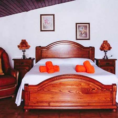 Masia Sola Gros Dom wakacyjny Caldes de Malavella